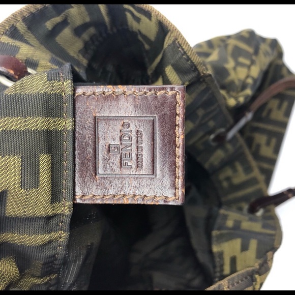 Fendi Bag - Picture 3 of 8